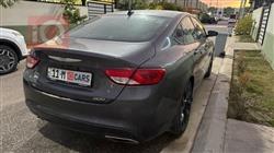 Chrysler 200